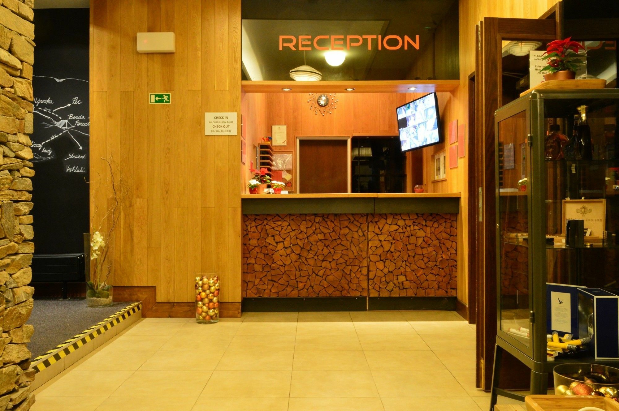 Hotel Adam Špindlerŭv Mlýn Dış mekan fotoğraf